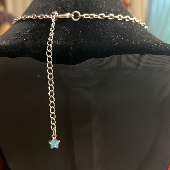 Vintage genuine Disney large pendant TinkerBell Necklace w Enamel/ Rhinestones - Picture 5 of 5